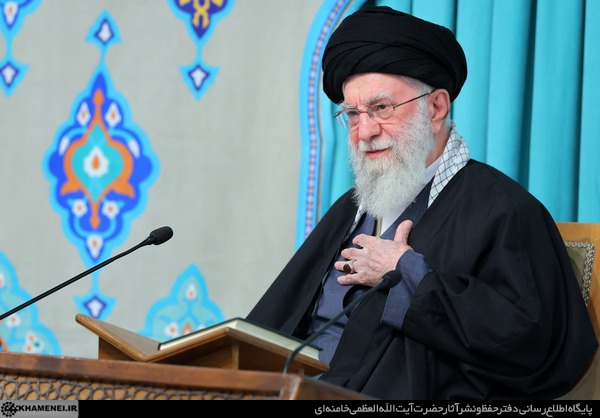 روایت حضرت آیت‌الله العظمی شهید سیدعلی حسینی خامنه‌ای از عهد امیرالمؤمنین علیه‌السلام برای جهاد تا شهادت و حسرت جاماندن از شهدا از روزهای جوانی تا آخرین لحظه زندگی
